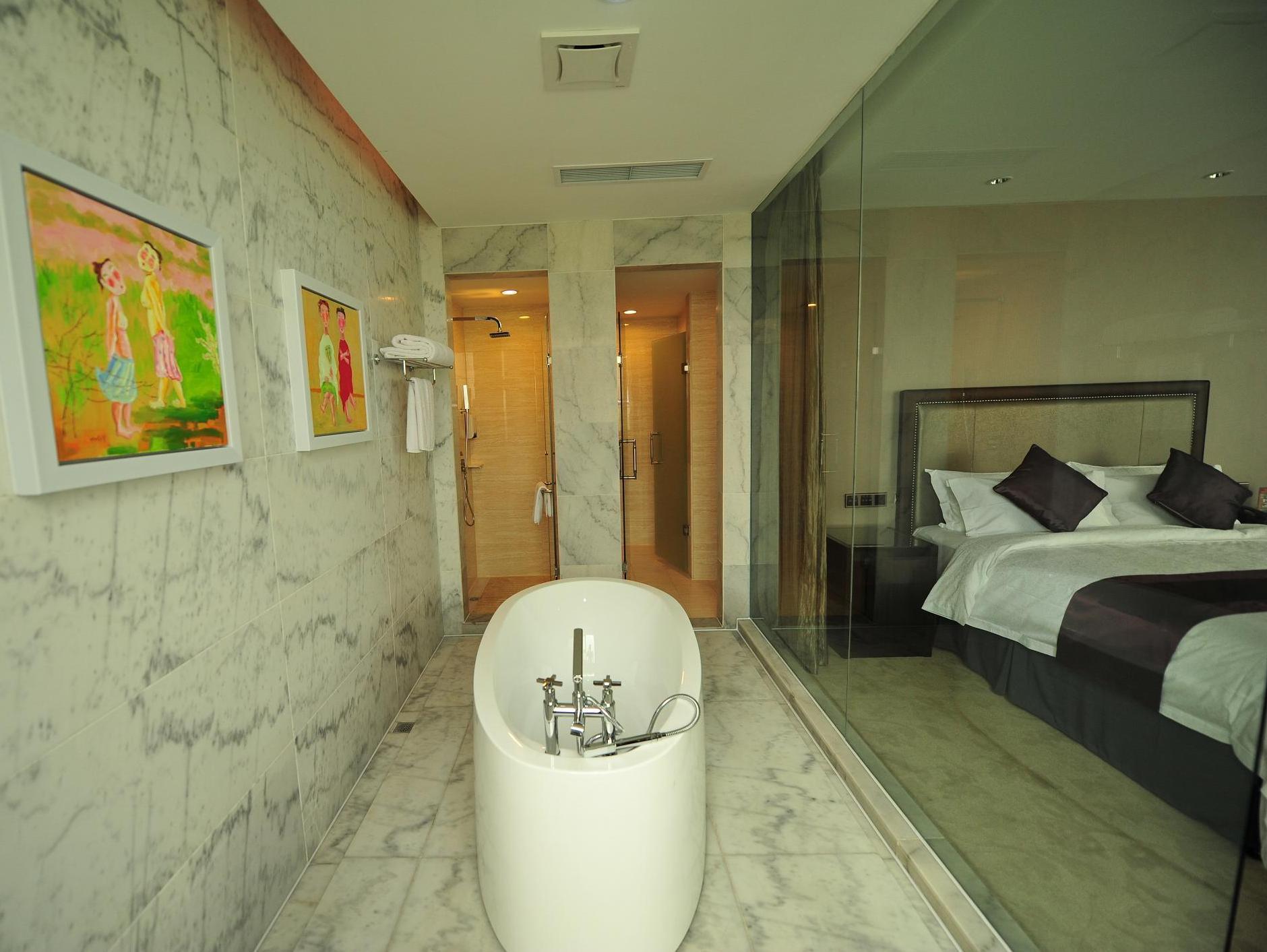 Shanghai New Century Manju Hotel Luoshan @Sniec Экстерьер фото