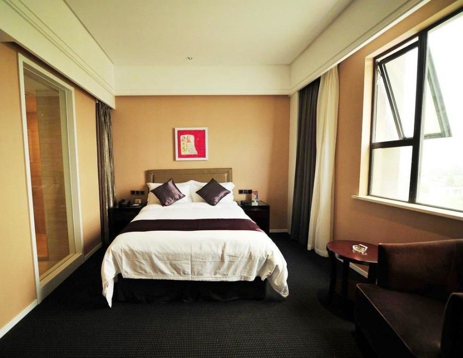 Shanghai New Century Manju Hotel Luoshan @Sniec Экстерьер фото