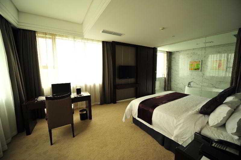 Shanghai New Century Manju Hotel Luoshan @Sniec Экстерьер фото