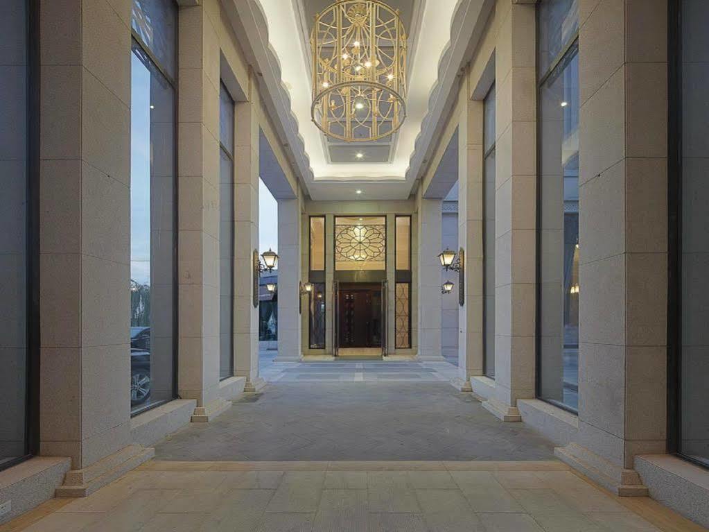 Shanghai New Century Manju Hotel Luoshan @Sniec Экстерьер фото